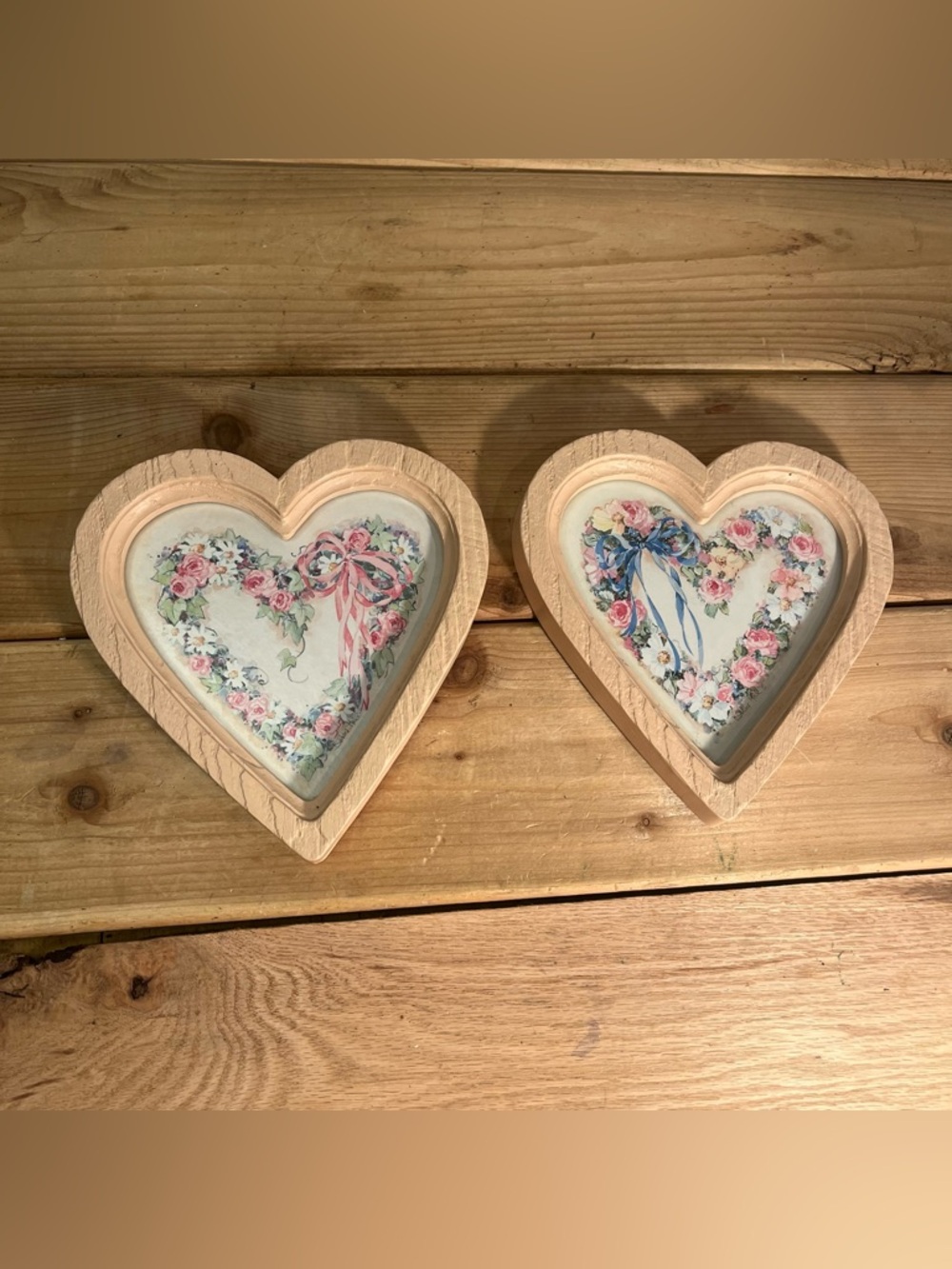 Vintage Homco Heart Floral Wall Plaques Cottage Granny Mauve Pink Blue Bows 1987